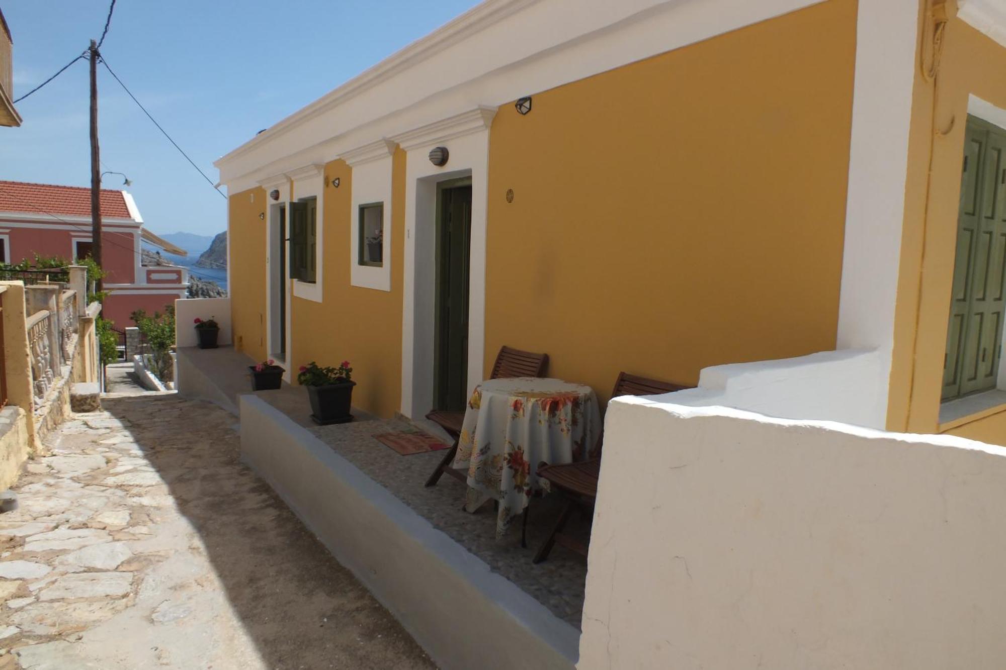 Zoe Apartments Simi Dış mekan fotoğraf