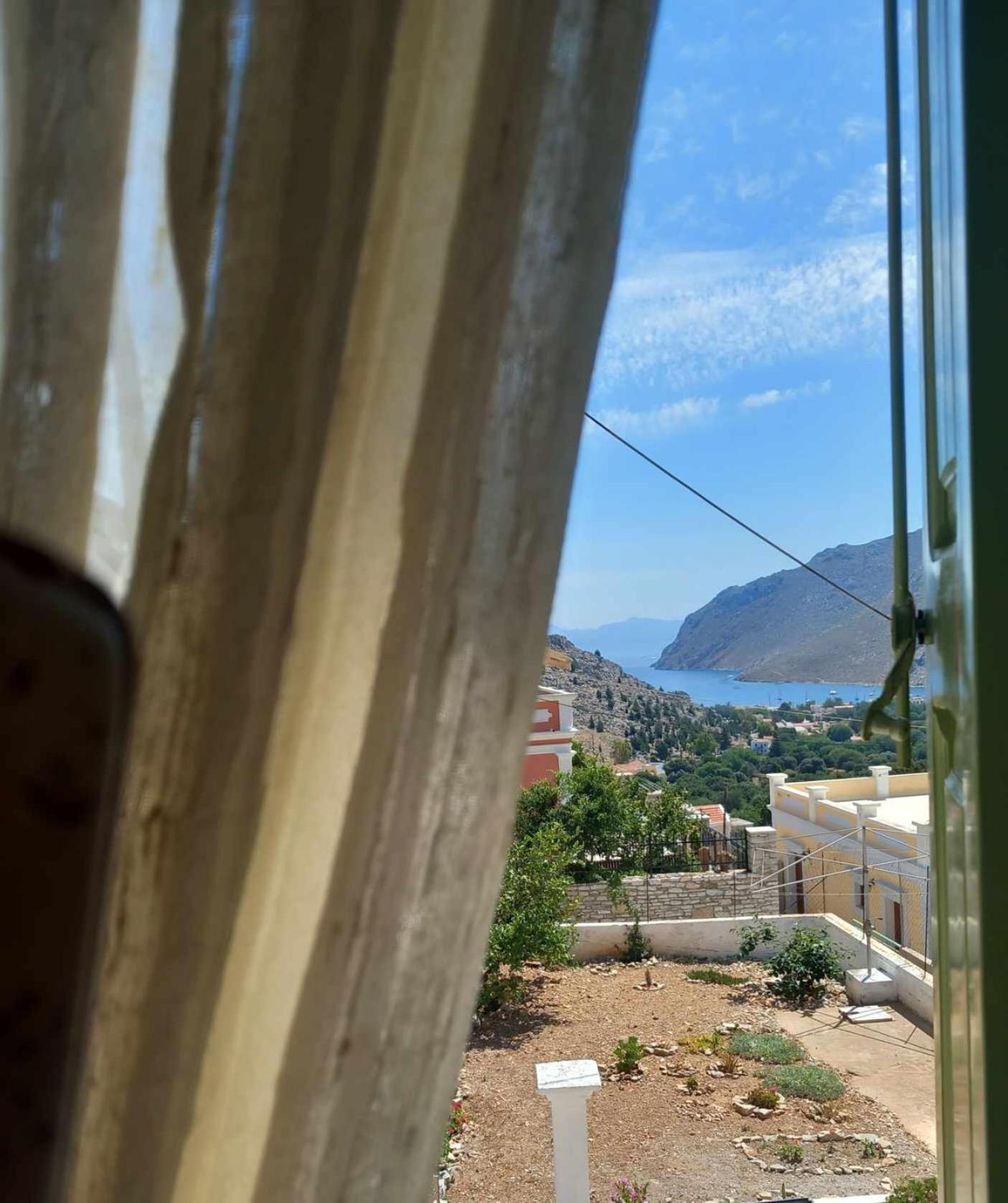Zoe Apartments Simi Dış mekan fotoğraf